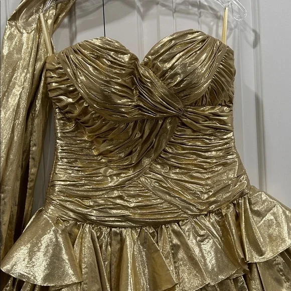 Cache Metallic Gold Evening Dress - Picture 3 of 10